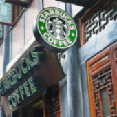 Starbucks: доходы, прибыль оказались ниже прогнозов в Q4