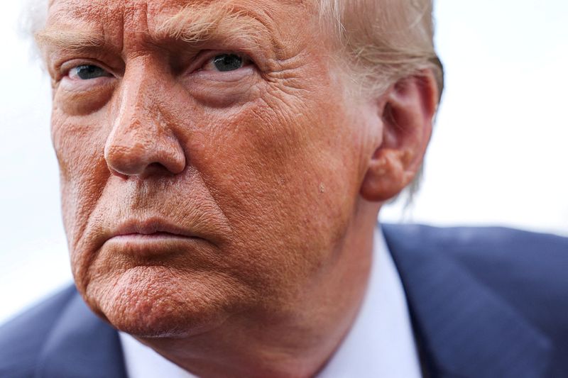 Трамп отменил встречу с Путиным и ввел новые санкции против России