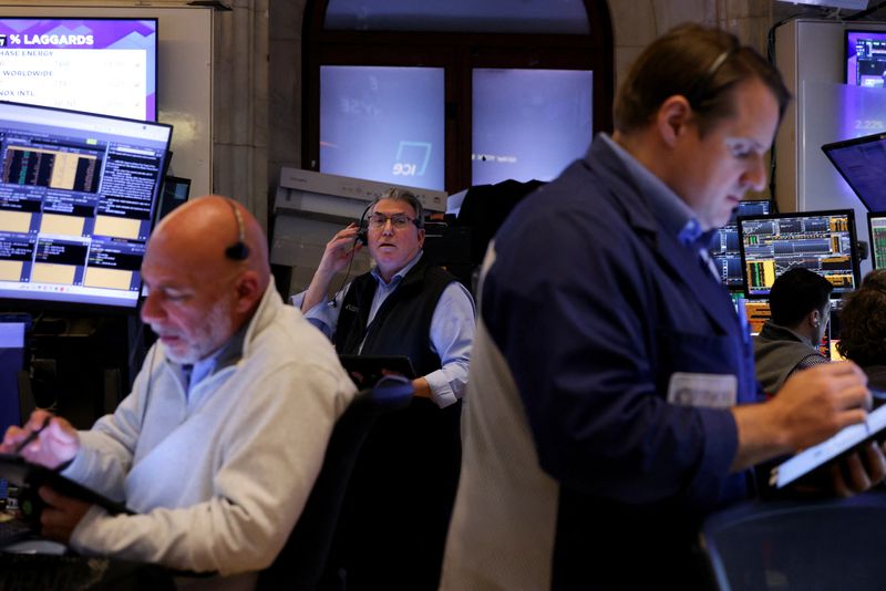 Morgan Stanley видит путь к рынку агентной коммерции объемом 0 млрд