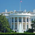 Хассетт: Влияние остановки правительства хуже, чем ожидалось