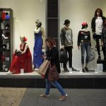 Опрос: Тарифные издержки вызовут новый рост цен в США в 2026 году