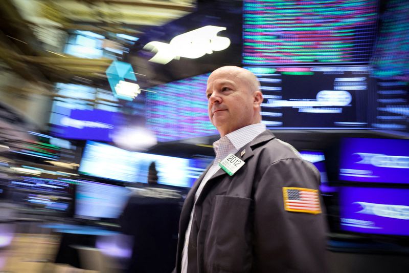 S&P 500 на уровне 8 000, золото по  400: топ-прогнозы до 2026 года