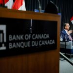 Банк Канады не уверен в следующем шаге по ставке