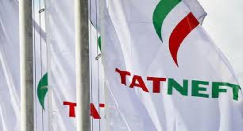 Британия ввела санкции против Татнефти и Русснефти