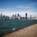 Экономика Канады замедлилась в октябре, ВВП сократился на 0,3%