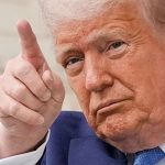 Трамп откладывает решение о главе ФРС во время визита в Давос