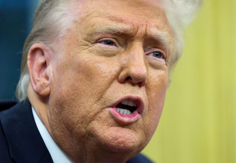 Трамп подал иск на  млрд против IRS и Минфина США