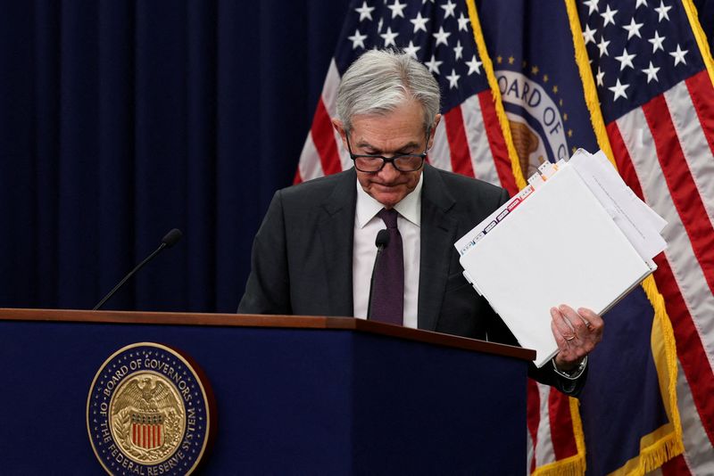 Пауэлл: инфляция выше цели ФРС, тарифы - фактор