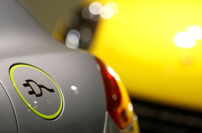 Германия придумала, как увеличить продажи электромобилей