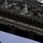 Фьючерсы США стабильны после ралли по Гренландии, Intel падает