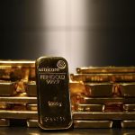 Золото растет в начале 2026 года после 60% роста в прошлом году