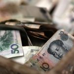 Юань идет на рекорд — китайская валюта растет 10 недель подряд