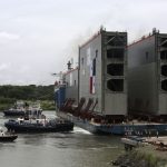 Китай замораживает проекты в Панаме в ответ на потерю контроля над портами