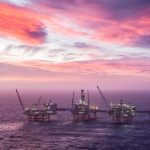 Нефть взлетела к максимумам середины 2025 года из-за геополитики
