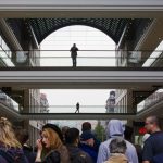 Инфляция в Великобритании снижается медленнее ожиданий