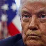 Трамп приказал федеральным агентствам прекратить использование технологий Anthropic