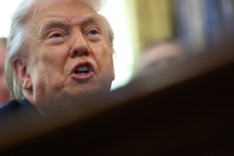 Новые 15% пошлины Трампа вызывают правовые вопросы