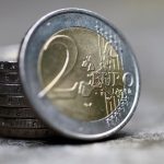 ЕС готовит план по вытеснению доллара