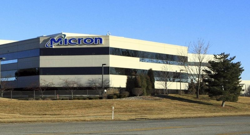Бигтех — всё? Акции Micron рухнули и всколыхнули рынки, но ИИ не видит проблем