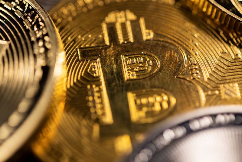 Bitcoin сегодня: рост до  тыс. на фоне оптимизма по регулированию