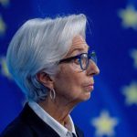 ЕЦБ может скорректировать политику даже при "не слишком устойчивом" росте инфляции - Лагард