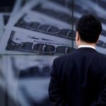 Больше не «тихая гавань»: доллар упал до 4-недельного минимума