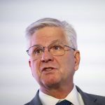 Уоллер из ФРС призывает к консолидации операций региональных банков ФРС