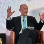 Гулсби из ФРС предупредил о риске стагфляции из-за войны в Иране