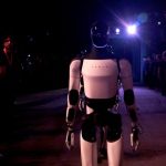 Роботы обогнали людей на забеге в Пекине