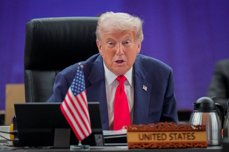 Трамп в отличном здоровье, несмотря на отёки и синяки
